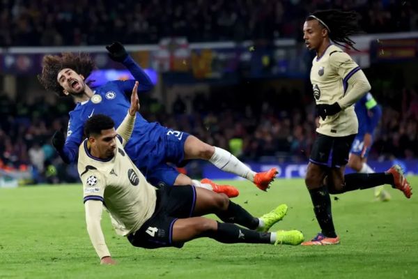  اشتباه بزرگی که بارسلونا از آن درس نگرفته است