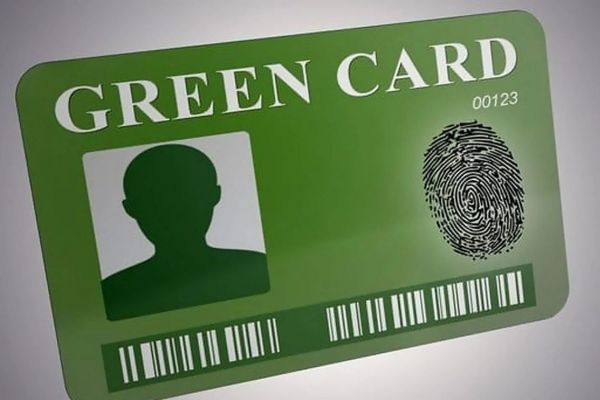  گرین کارت به داد ویزای آمریکای قلعه‌نویی رسید