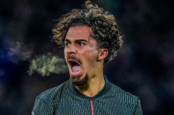  پیروزی پر گل پاری سن ژرمن در شب هت‌تریک ویتینیا