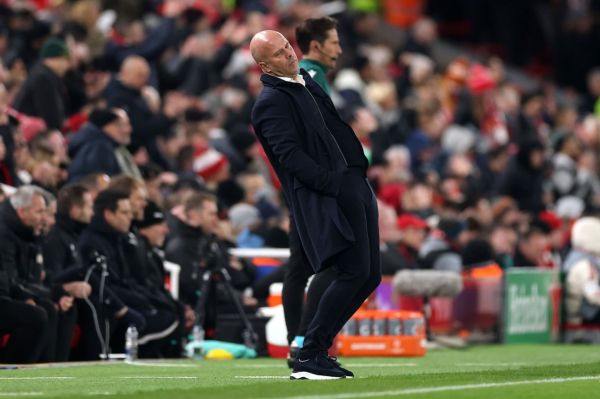  واکنش اسلوت به تحقیر شدن لیورپول مقابل تیم هلندی