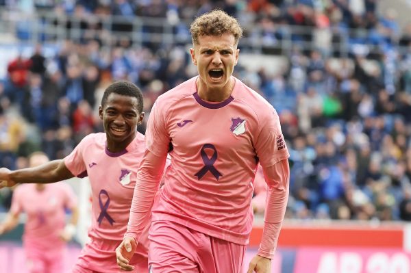  جانشین سرهو گیراسی در دورتموند کیست