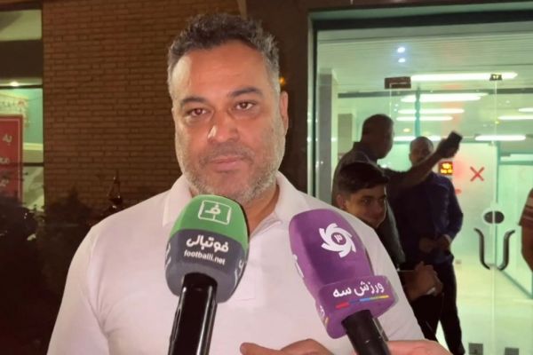  اسدی  پرسپولیس برنده دربی است