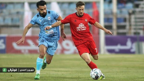  شکست چادرملو در تبریز؛ تراکتور جای استقلال را گرفت