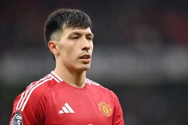  بازگشت مدافع همیشه مصدوم منچستریونایتد پس از 9 ماه