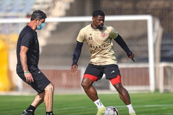 سوال روز آیا اوریه در دربی، فیکس است