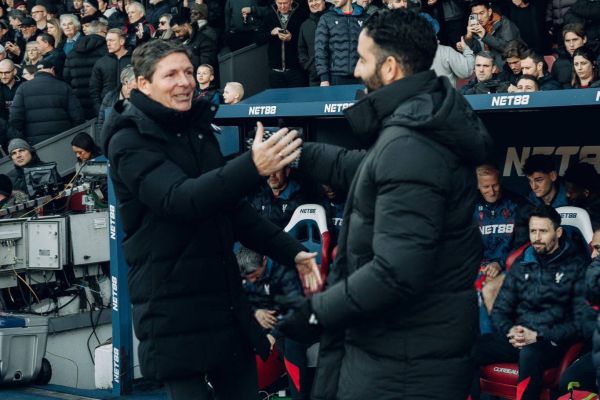  گلاسنر  شکست مقابل یونایتد نتیجه دو ضربه ایستگاهی بود