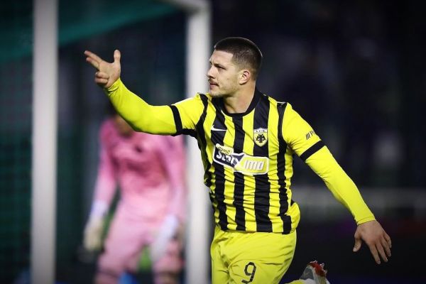  ستاره سابق رئال مادرید در دربی آتن درخشید