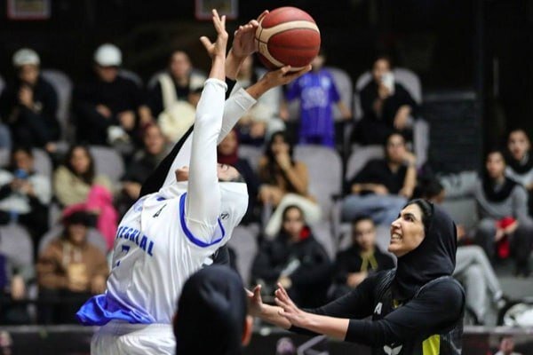  استقلال مدافع قهرمانی لیگ بسکتبال زنان را شکست داد