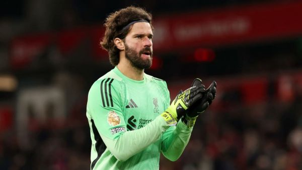  تمایل لیورپول برای تمدید یکساله قرارداد ستاره برزیلی