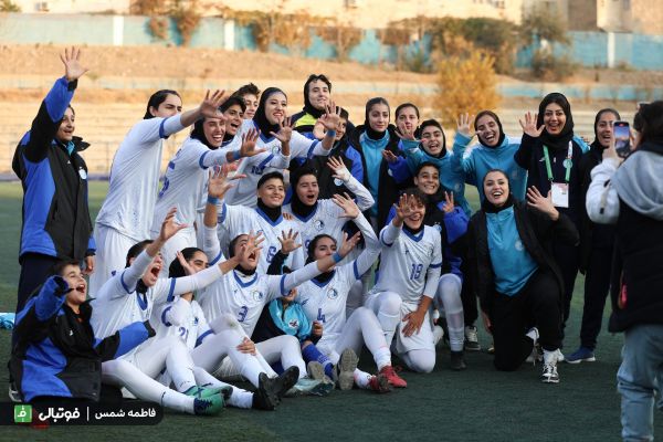  گزارش تصویری اختصاصی  استقلال ۵ شهباز فراز صفه ۰  لیگ دسته اول فوتبال بانوان