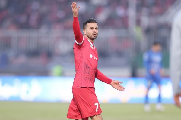  شکایت باشگاه استقلال از شماره 7 پرسپولیس؛ آدان تنها مخاطب او نبود