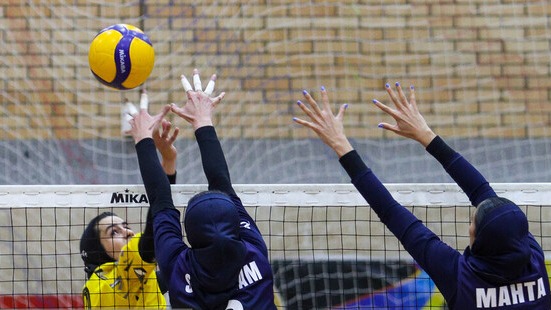  برد راحت مدعیان در هفته دوم والیبال زنان