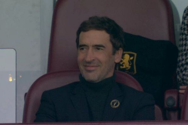  اسطوره رئال مادرید تماشاگر ویژه بازی آرسنال و استون ویلا