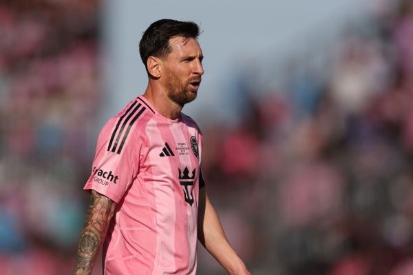 عملکرد درخشان لیونل مسی برابر ونکوور وایتکپس