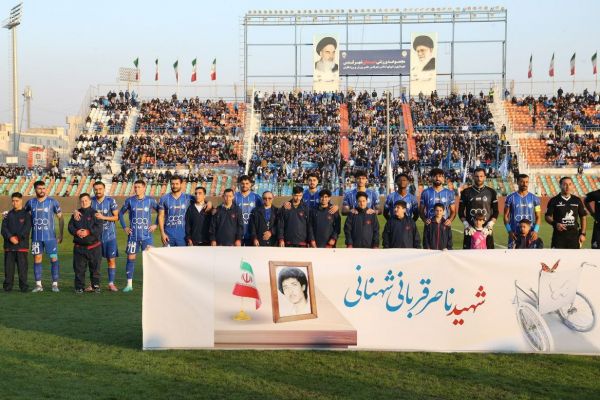 استقلال-ملوان در ورزشگاه شهدای شهر قدس