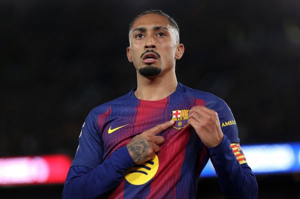 واکنش ستاره بارسلونا به شایعات جدایی اش مزخرفاند