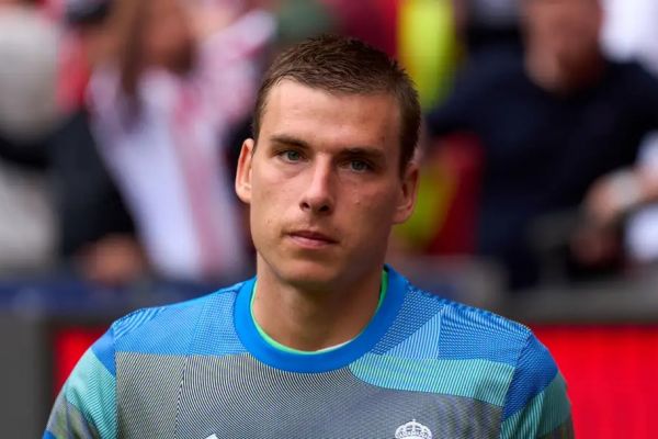 مودریچ، همتیمی سابقش را به میلان میآورد