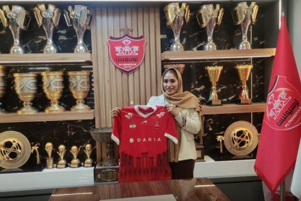  رسمی  زهرا خواجوی به پرسپولیس پیوست