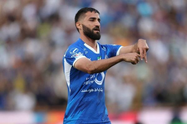 اوضاع قمر در عقرب ستاره سابق استقلال در تبریز