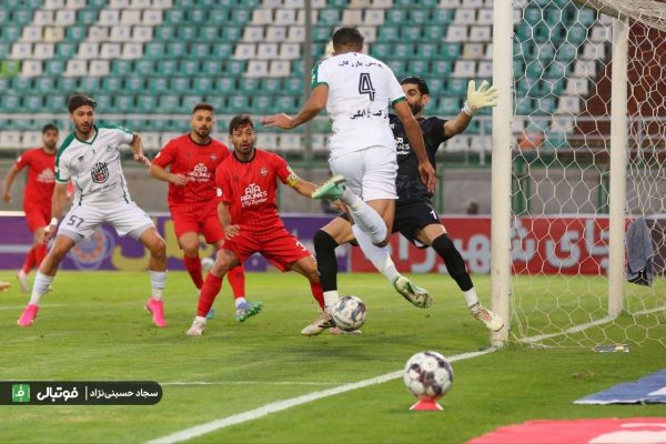  خلیل‌زاده  با زبان بی‌زبانی نمی‌خواهند ما قهرمان شویم