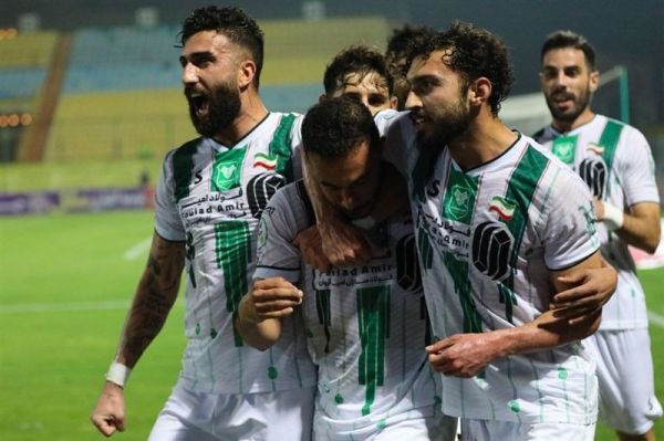  استقلال خوزستان صفر - خیبر خرم آباد یک  این بار پنالتی گل شد و خیبر برد