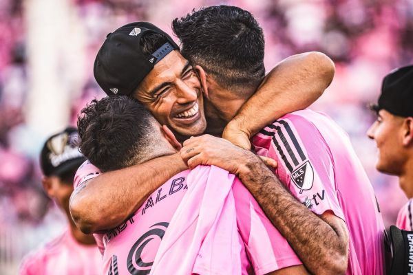 لوئیس سوارز در اینتر میامی میماند