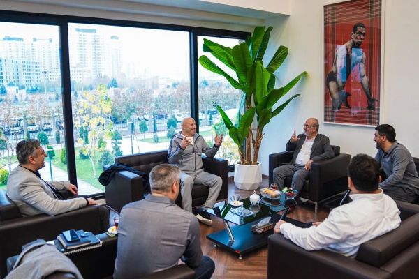 مامیاشویلی پیشرفت کشتی ایران در دنیا، دلیل حضور ما در اینجاست