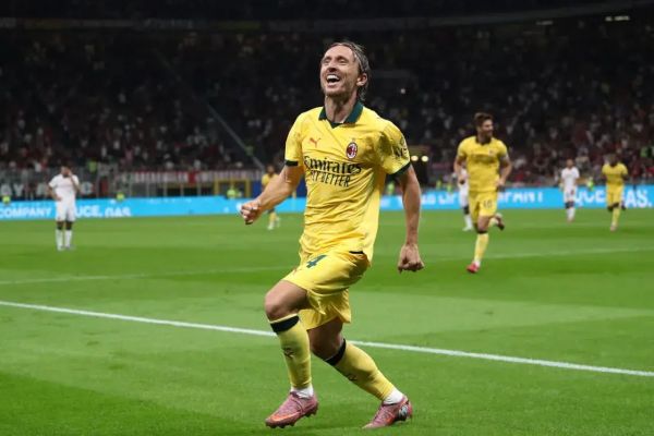  خوشحالی مودریچ از حضور در میلان