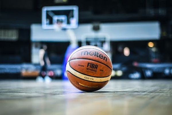 میزبانی ایران در پنجره دوم انتخابی جام جهانی به کشور ثالث منتقل شد