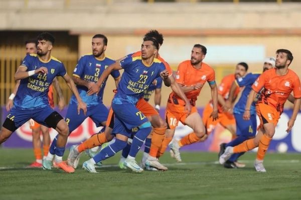 لیگ یک تیم فکری همچنان در سراشیبی