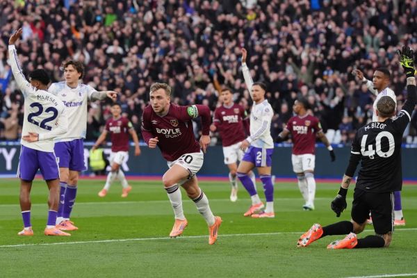 برد استون ویلا در شبی که تیم امری معجزه کرد