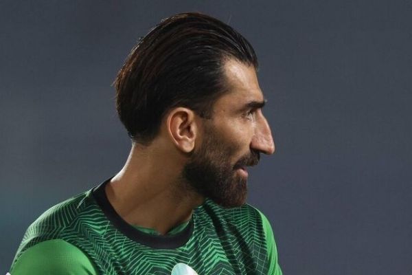 بیرانوند توپ را به زمین سپاهان انداخت؛ تراکتور مدعی نیست