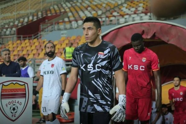 قرارداد دروازهبان ازبکستانی با فولاد فسخ شد