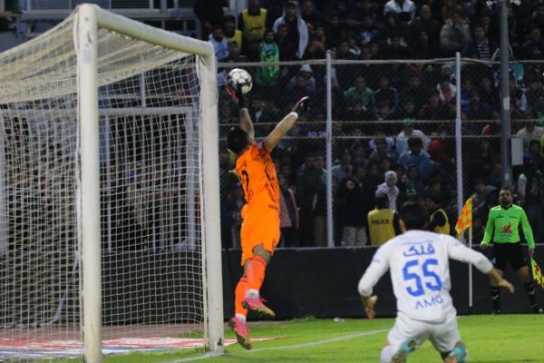 تعجب ساپینتو از عملکرد دیناروند؛ هشتپای خرمآباد