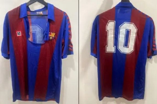 پیراهن پاره مارادونا رکورد فروش را شکست عکس