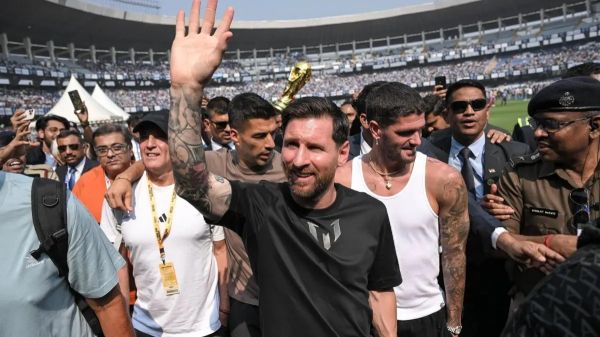 هزینه دست دادن با مسی در هند چقدر بود