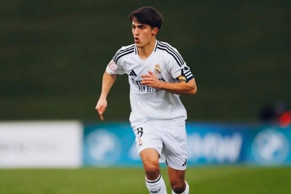 بازیکنی که از قرار نگرفتن در لیست رئال مادرید ناراحت است