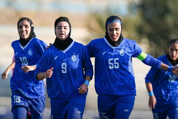 استقلال بانوان، بیرقیب در لیگ یک