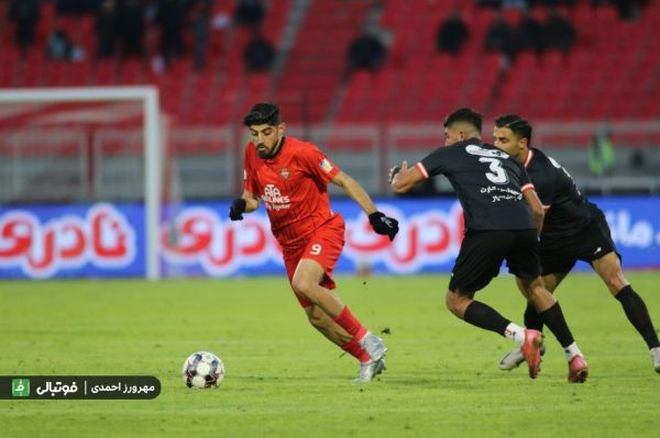 سکوت مهدی ترابی در تبریز؛ گلی بدون خوشحالی