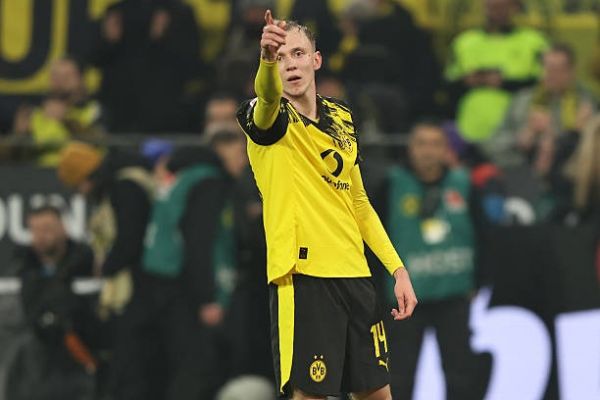  دورتموند و کاهش اختلاف با بایرن مونیخ در آستانه تعطیلات