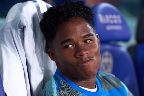 دعوت ستاره سابق برزیلی از ستاره رئال مادرید به لیگ جزیره بیا