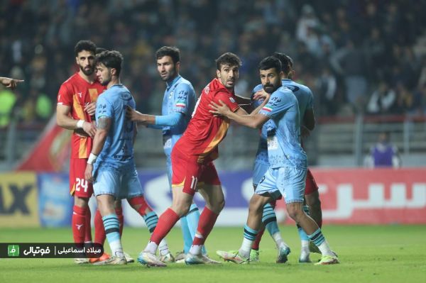  گزارش تصویری؛ فولاد خوزستان دو - چادرملو اردکان صفر