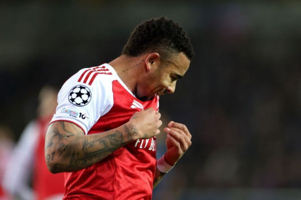 ستاره برزیلی آرسنال به میلان میپیوندد