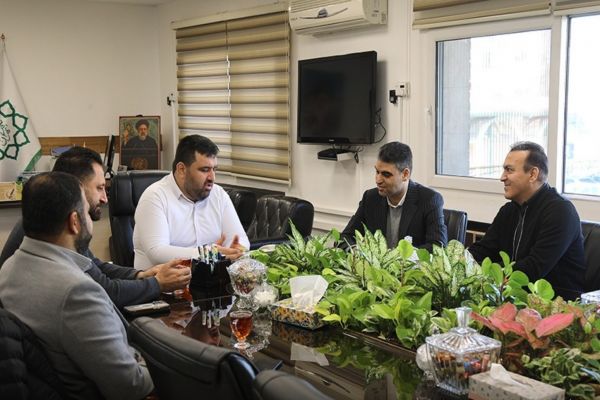  نشست مدیر عامل باشگاه پرسپولیس با شهردار منطقه ۱۹ تهران