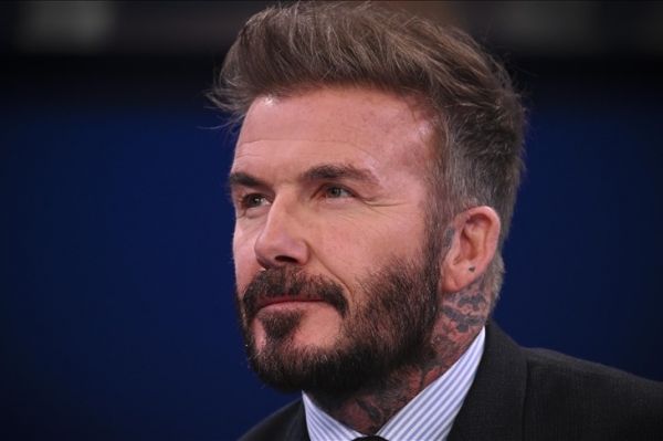 دعوای خانوادگی که به فضای مجازی کشیده شده؛ بلاک شدن بکام توسط پسرش