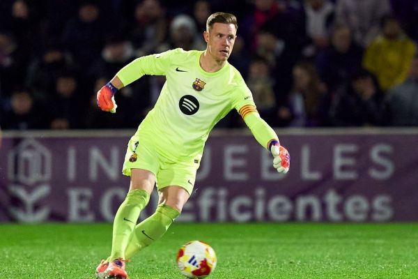  جدال دو مشتری غیرمنتظره برای سنگربان بارسلونا