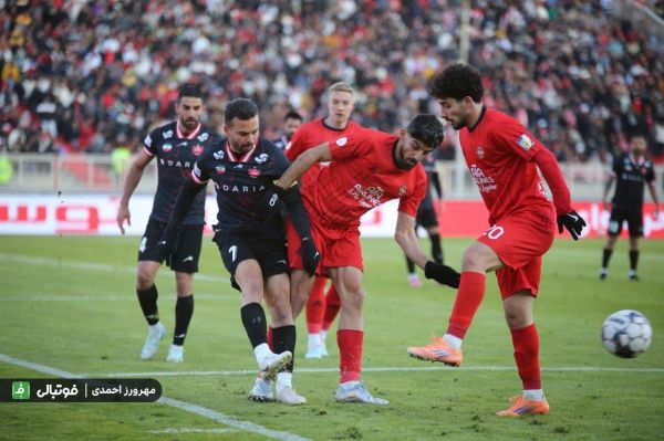  پرسپولیس، ترکیب تراکتور را تغییر می‌دهد