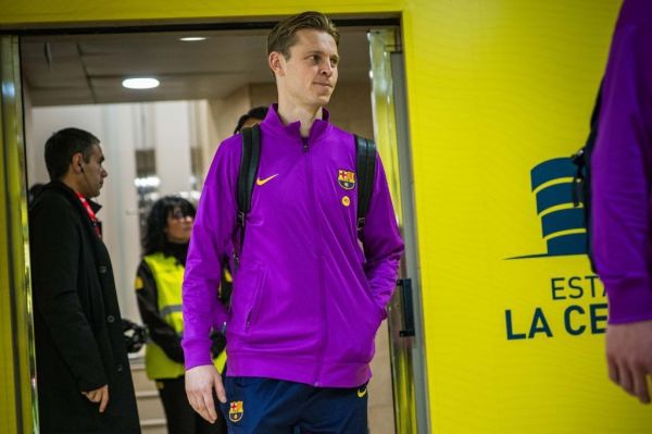  دی‌یونگ  ما سال را به‌عنوان صدرنشین به پایان رساندیم