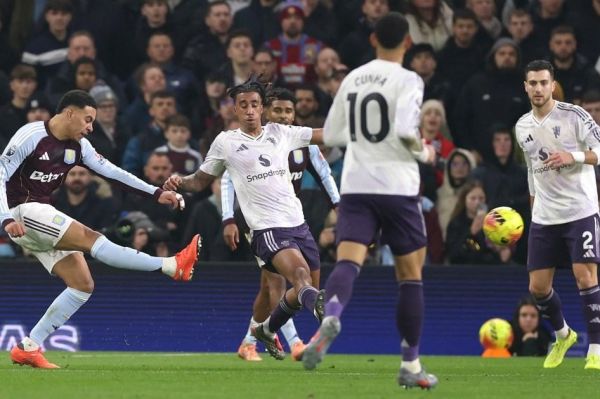  انتقاد اسطوره منچستریونایتد از عملکرد مدافع این تیم مقابل استون ویلا