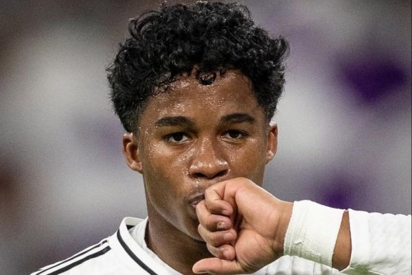 غیررسمی؛ پدیده ناکام برزیلی رئال مادرید به لیون پیوست